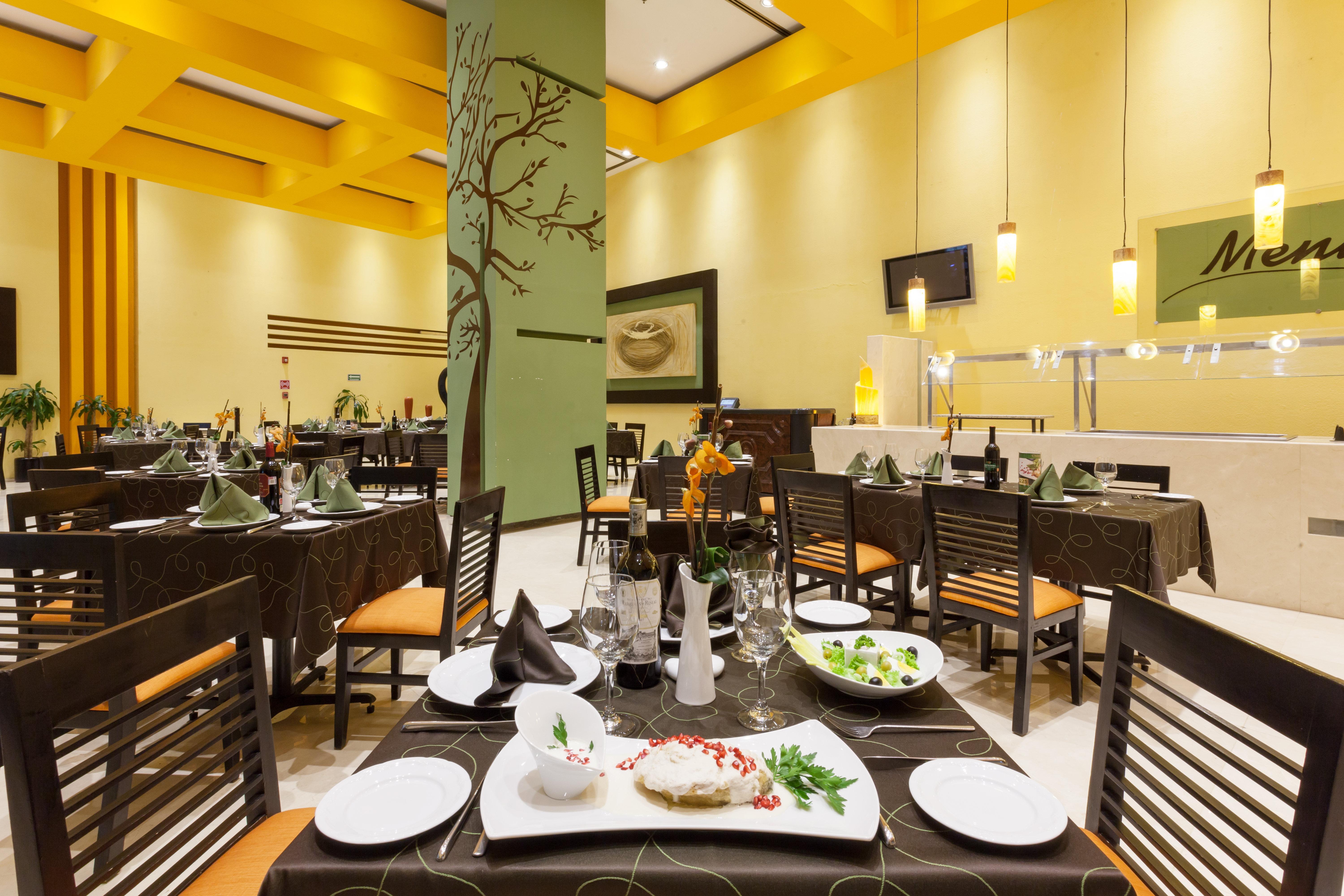 Holiday Inn Puebla Finsa By Ihg Экстерьер фото
