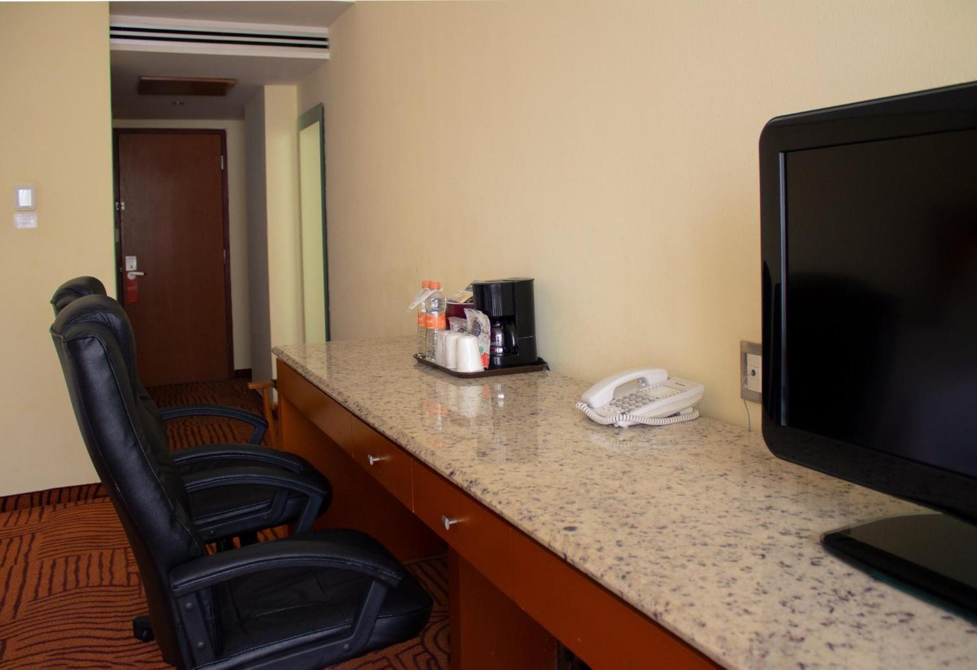Holiday Inn Puebla Finsa By Ihg Экстерьер фото