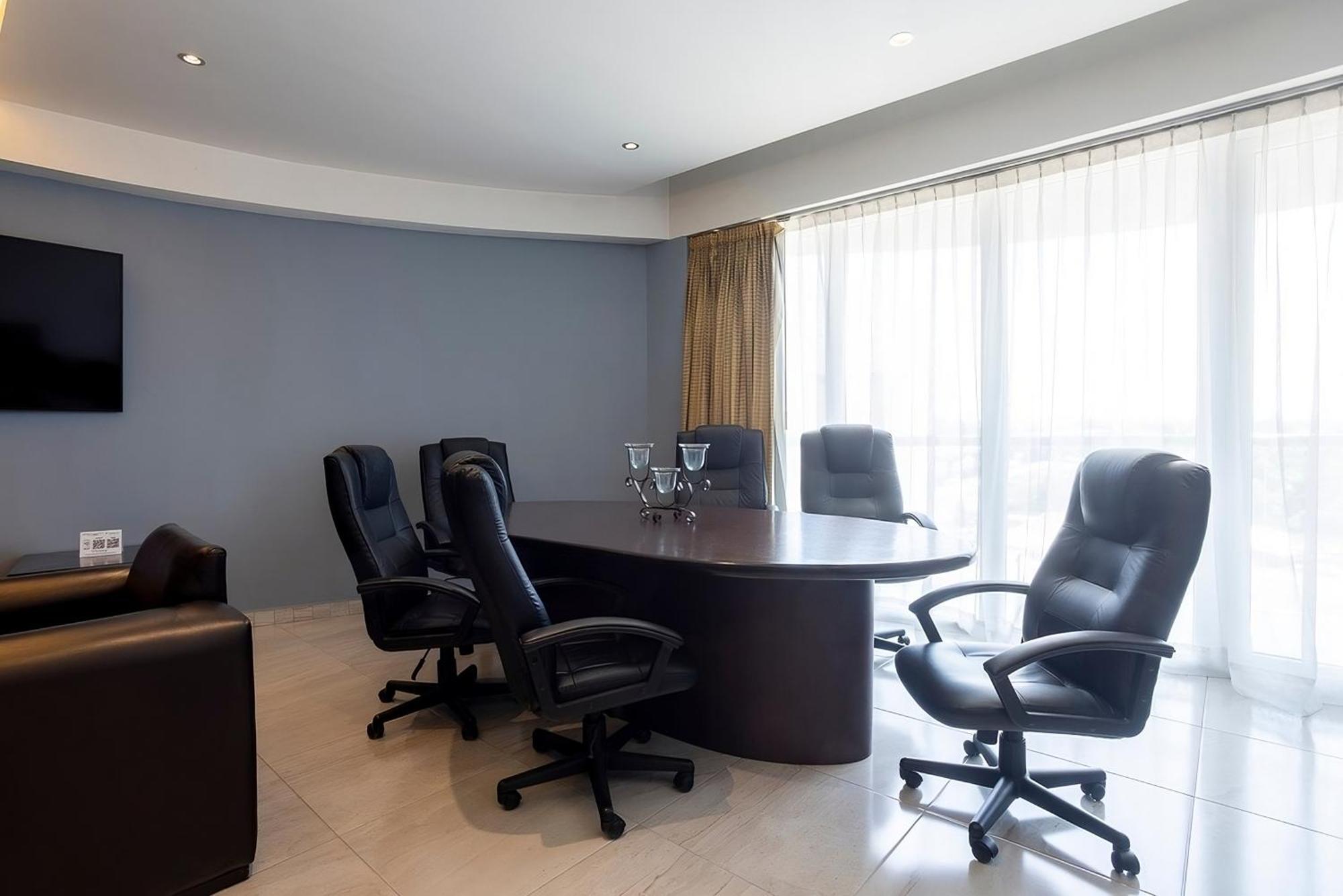 Holiday Inn Puebla Finsa By Ihg Экстерьер фото